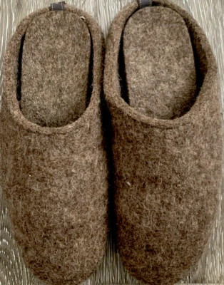 Made For You 男式棕色手工 100% 羊毛拖鞋 7.5 码嬉皮舒适 — 第 1/3 张图片