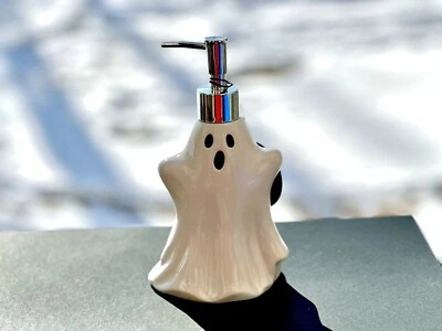 NUEVO Dispensador de Jabón Fantasma Cerámica Halloween 12 OZ Foto 1 de 4
