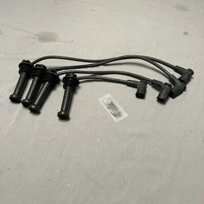 NOVO CONJUNTO DE FIOS DE IGNIÇÃO AIRTEX PREMIUM 2X1283 PARA 01-04 FORD ESCAPE 00-04 FOCUS - Imagem 1 de 4