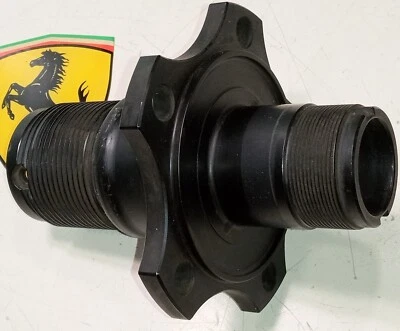 Ступица правого переднего колеса Ferrari F40_133368_сделано в Италии_НОВАЯ_ПОДЛИННАЯ - Изображение 1 из 4