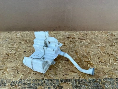 INFINITI Q50 Q60 2014-2024 OEM PARABRISAS LAVADORA DEPÓSITO TANQUE DE AGUA MONTAJE Foto 1 de 4