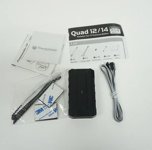 Thermaltake Commander  FP SATA Powered 10 Port 4-Pin Fan Hub - Picture 1 of 4