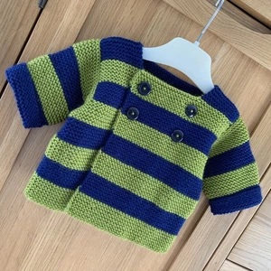 Baby Halloween Gothic Emo Strickjacke 0-3 Monate Handgestrickt Maschinenwäsche - Bild 1 von 5