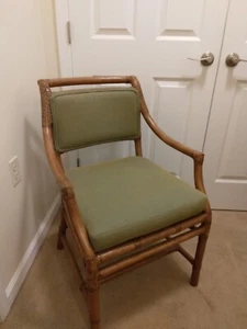 Classic vintage McGuire armchair manufactured in 1980's - Picture 1 of 4