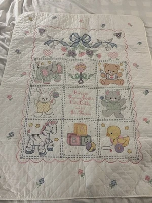 Bucilla Babies Are Precious 婴儿床罩冲压十字绣套件 32 英寸 x 42 — 第 1/4 张图片