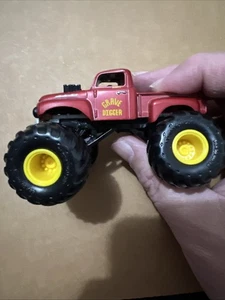 2017 Hot Wheels Monster Jam 25th Anny 1/24 Grave Digger Red Flashback - Bild 1 von 6