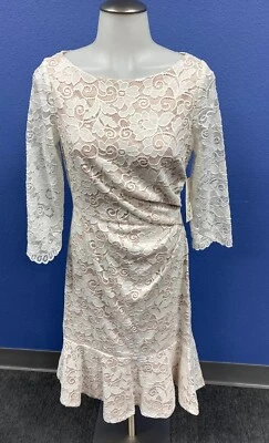 ELIZA J 象牙色荷叶边下摆 3/4 袖皱腰蕾丝连衣裙美国尺寸 4 全新带标签 — 第 1/4 张图片