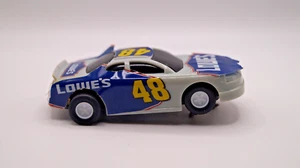 Coche tragamonedas Life-Like Turbo Challenge escala 1/43 #48 Lowe's Jimmie Johnson - Imagen 1 de 5