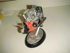 FRANKLIN MINT - vintage 283 CORVETTE Model - FUEL INJECTED - 1:6 - Picture 1 of 9