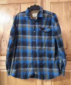 Legendary Whitetails Flannel Shirt Men's Blue Plaid Long Sleeve Button Up SZ LT - Picture 1 of 9