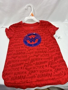Wonder Woman T-shirt Girls Small 6/6X grace, wonder, strength written on shirt - Picture 1 of 7