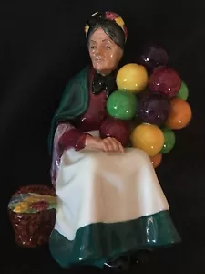Royal Doulton Figurine Made in England - Vintage"THE OLD BALLOON SELLER" HN 1315 - Picture 1 of 6
