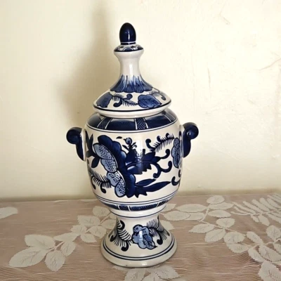 Plato de caramelo oriental con patas con tapa blanco con diseño de flores azules porcelana 11,5" Foto 1 de 4