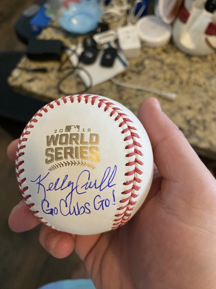 Kelly  Crull💥 Chicago Cubs Signed 2016 World Series Baseball Auto –Reporter - Image 1 of 1