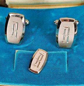 R Monogram Silver Tone Initial Letter Name Vintage HICKOK USA Cuff Links - Picture 1 of 11