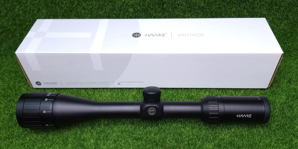 Оптический прицел винтовочный Hawke Vantage 4-12x40 мм AO Mil-Dot с прицельной сеткой SFP, матовый черный - 14141 - Изображение 1 из 4