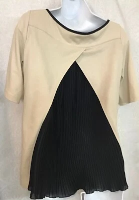 Patrizia pepe верхний бежевый с черной плиссированной ткани на спине размер S - Изображение 1 из 4