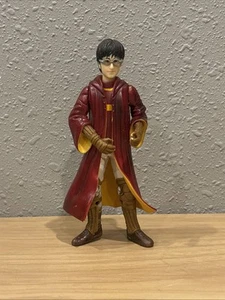 Harry Potter and the Sorcerer's Stone Quidditch Harry 5" Action Figure NO BROOM - Picture 1 of 3