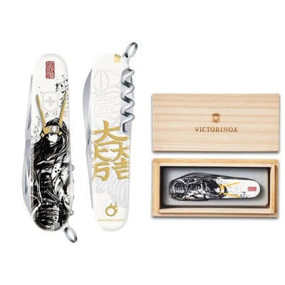 Cuchillo VICTORINOX Sengoku Busho Sengoku Sumie Escalador Mitsunari Ishida Japón Foto 1 de 4