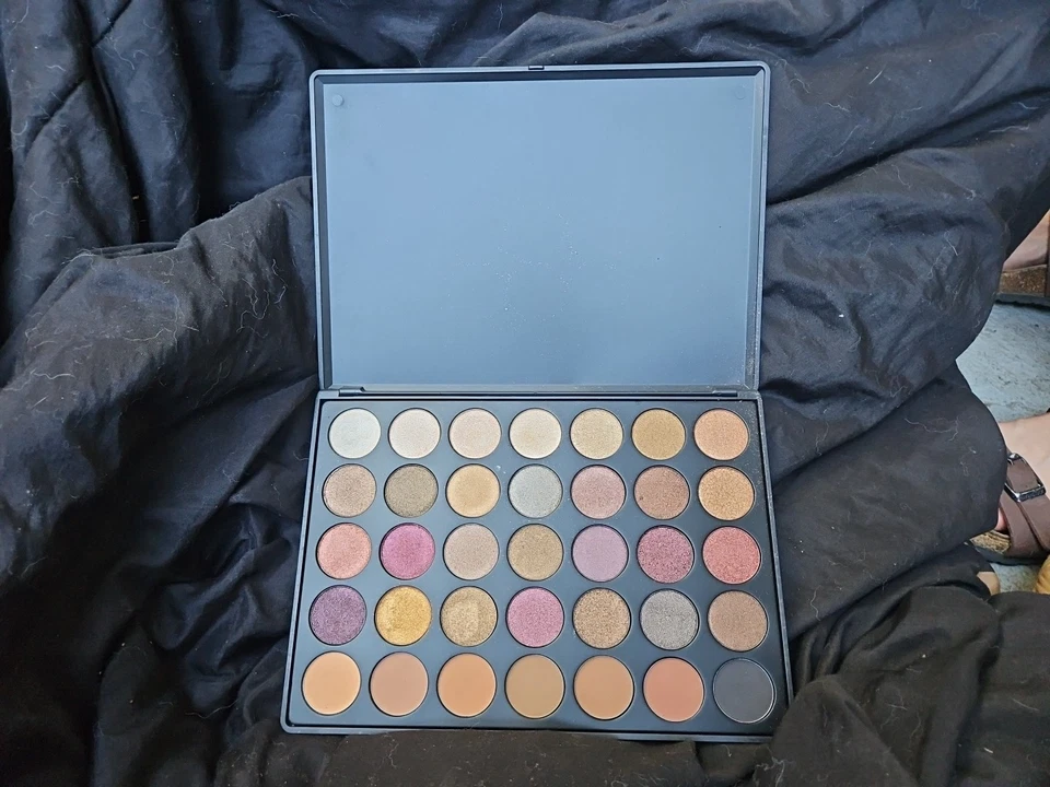 MORPHE 35F Fall Into Fabulous Eye Shadow Palette NEW NO BOX - Image 1 of 1