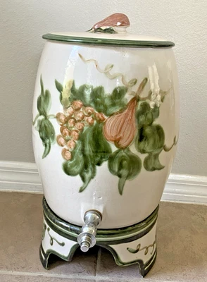 Dispensador grande decorativo de bebidas de gres cerámico John B Taylor Harvest Pear Foto 1 de 4