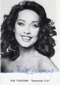 Vera Tschechowa "Desperado City" - original signierte Autogrammkarte - Picture 1 of 1