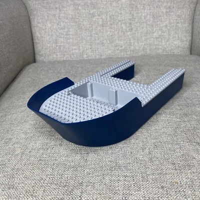 Lego Boat Hull 40 x 20 x 7 Dark Blue from 60266 / 60368 Exploration Ships - Image 1 of 4