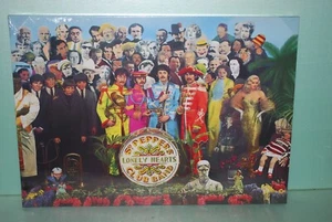 BEATLES SGT. PEPPERS LONELY HEARTS CLUB BAND POSTER/PICTURE FRAME - Picture 1 of 11