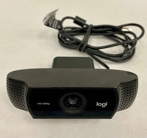Webcam Logitech C922 Pro HD Stream 1080p modèle V-U0028 - Photo 1/3