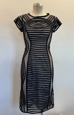 Vestido de cóctel Susana Monaco a rayas en negro talla 4 Foto 1 de 3