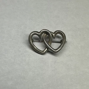 Antique Victorian Sweetheart Double Heart Sterling Silver Brooch Pin - Picture 1 of 4