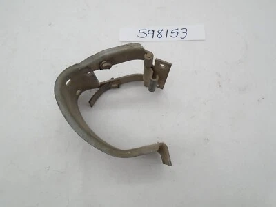 Oldsmobile 88 1957 bisagra de puerta de llenado de gasolina OEM (sin resorte) Foto 1 de 4