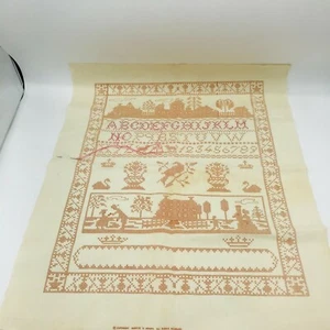 Vintage Needles N' Hoops Sampler Nadelspitze Muster Volkskunst primitiv  - Bild 1 von 8