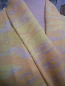 4.3yd STUNNING YELLOW GOLD PRINT ITALIAN PURE SILK DOUBLE GEORGETTE FABRICS DRES - Picture 1 of 8