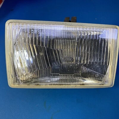 GENUINE Ford Cortina MK4 N/S headlight CARELLO 541 31987 31986 05.697.700 - Image 1 of 4