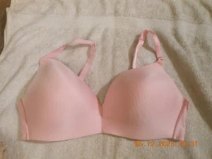 M - V.S. / 38D / WIRELESS PUSH UP / PINK ❤️❤️❤️❤️❤️❤️❤️❤️ - Picture 1 of 6