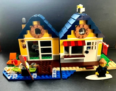 LEGO Creator 3-in-1 Beach Hut 31035  House  100% Compete Set Excellent Condition - Image 1 of 4
