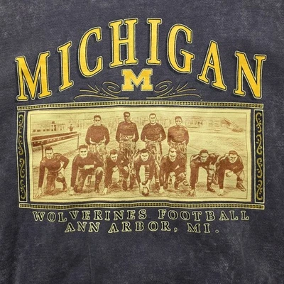 De colección Michigan Wolverines Fútbol Cuello Redondo Nuez moscada EE. UU. Para hombres L Azul Lavado Ácido Foto 1 de 4