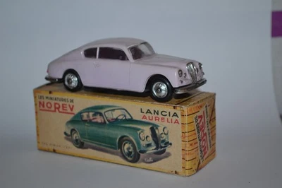 Norev Vintage Lancia Aurelia B20 Cupé. Malva. Caja original. Muy buen estado Foto 1 de 4