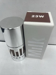 Corrector en crema Milk Makeup 23W Future Fluid 0,28 oz/8,5 ml ¡NUEVO EN CAJA! - Imagen 1 de 4