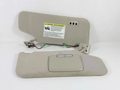 Juego de pares de parasoles laterales para conductor y pasajero Ford Edge 2007-2010 beige iluminado Foto 1 de 4