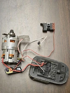 Used Ridgid 206626002 Motor & Switch Assy For R86711 18 V Hammer Drill - Picture 1 of 1