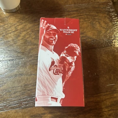 St Louis Cardinals Wainwright & Dog Louie+Fans Fan+Yadi Tumbler. See description - Image 1 of 3