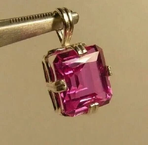 2.0Ct Princess Cut Created Pink Sapphire Pendant 14K Yellow Gold Plated Silver - Picture 1 of 4