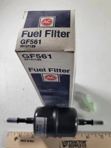 GM Genuine Parts GF561 Fuel Filter OEM 25121129 ACDelco - Foto 1 di 1