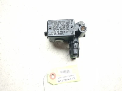 Cilindro maestro freno delantero derecho Kawasaki BR125 Z125 Pro 17-23 Foto 1 de 4