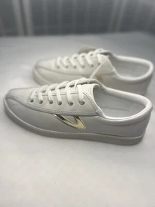 $95 Tenis para mujer Tretorn con cordones de cuero de nylite blanco/oro claro talla 9.5 - Imagen 1 de 19