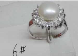 Bezaubernder Ring 10 mm Natürliche Südsee Echte Weiße Perlen Größe 6-8 AAA - Bild 1 von 1
