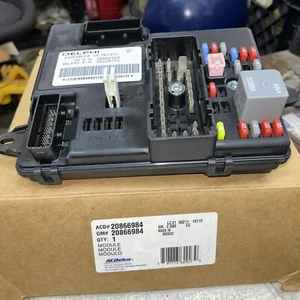 NOS AC Delco Control Module Fuse Box 20866984 Chevy Cobalt HHR - Picture 1 of 11