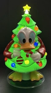 Disney Parks 2023 Paperino Albero di Natale Illuminazione -Up Tazza Sipper Senza Cordino - Foto 1 di 11